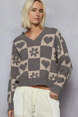 Grey Beige V-Neck Heart Pattern Checkered Sweater for Fall, Sweaters, $ 53.00, A Moment Of Now™