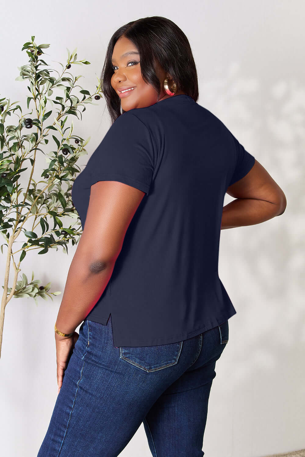 Solid Casual Round Neck Short Sleeve T-Shirt - Trendy Comfort, T-shirts, $ 19.00, A Moment Of Now™