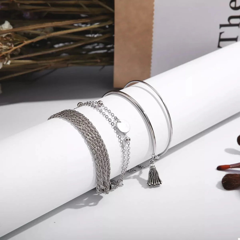 Frostlink Four Necklace | Boutique In USA, Necklaces, $ 21.99, A Moment Of Now™