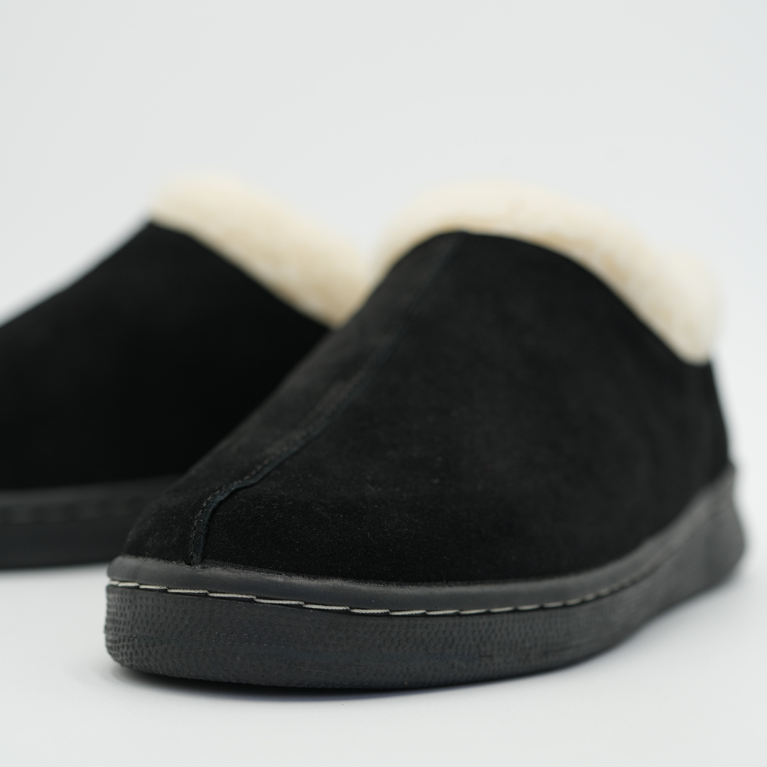 Cozy Comfy Ashton Fur Suede Slipper