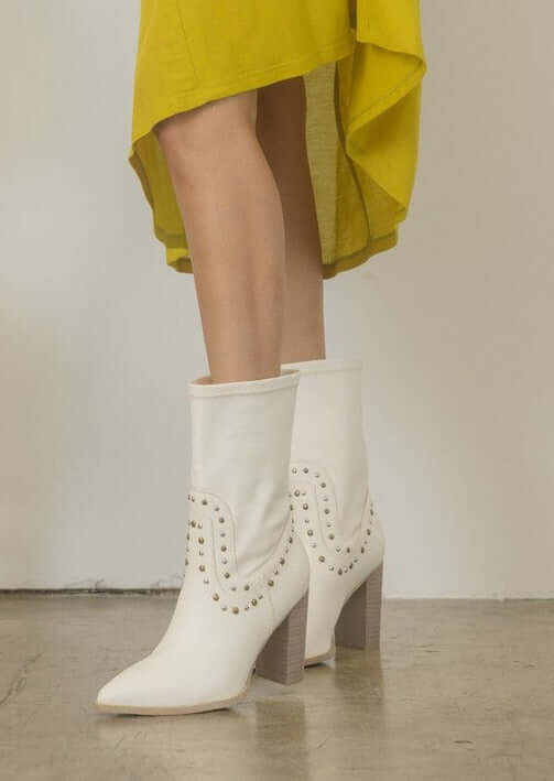 OASIS SOCIETY Paris - Studded Western Boots in Black / White, KKE Originals, A Moment Of Now