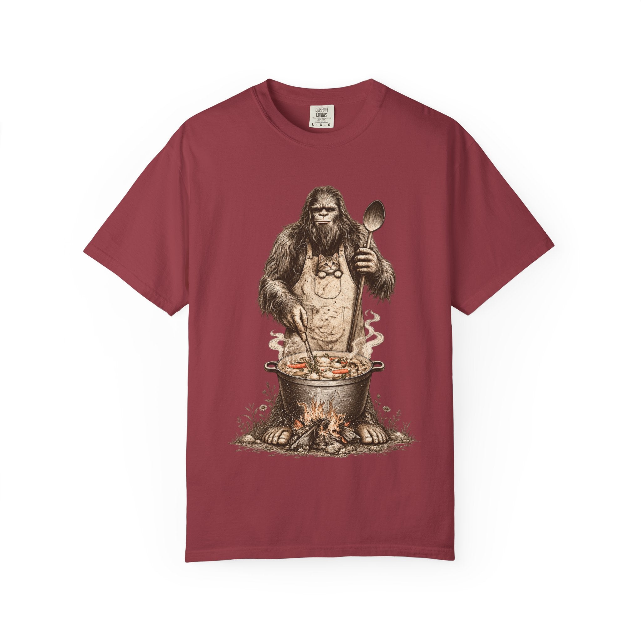 Bigfoot Soup Season T-Shirt – Campfire Cooking & Cat Graphic Tee