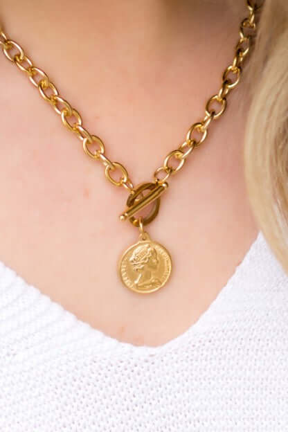 Shop Coin Accent Pendent Chain Necklace | Shop Boutique Fashion Jewelry, Necklaces, USA Boutique