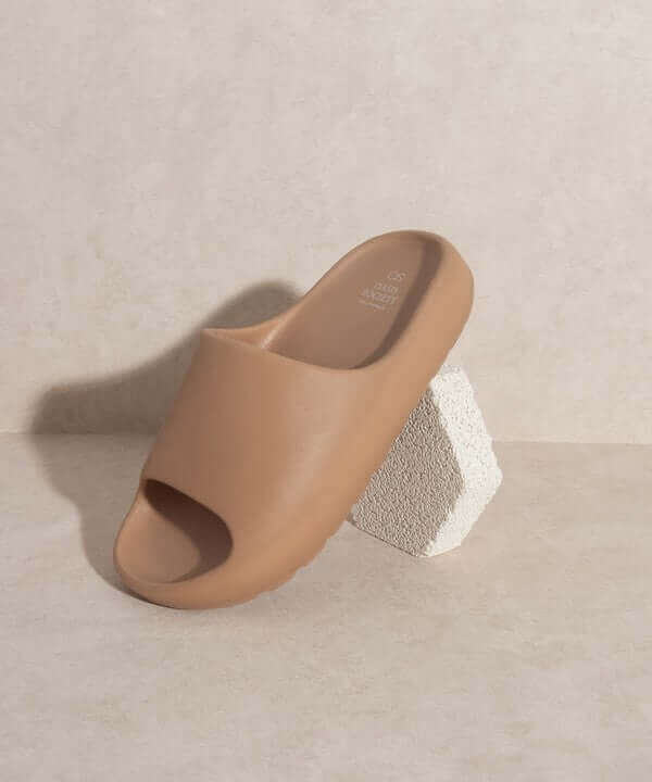 OASIS SOCIETY Wyatt - Nude Comfort Slides Pillow Slippers Sandals, Oasis Society, $ 51.95