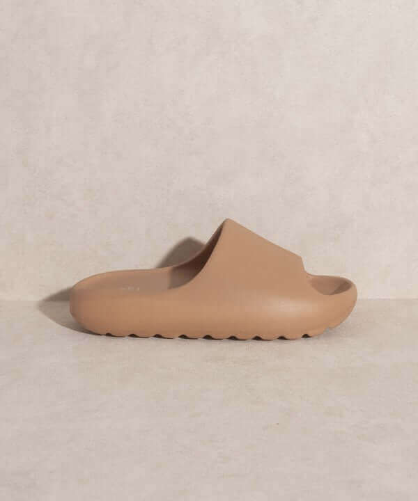 OASIS SOCIETY Wyatt - Nude Comfort Slides Pillow Slippers Sandals, Oasis Society, $ 51.95