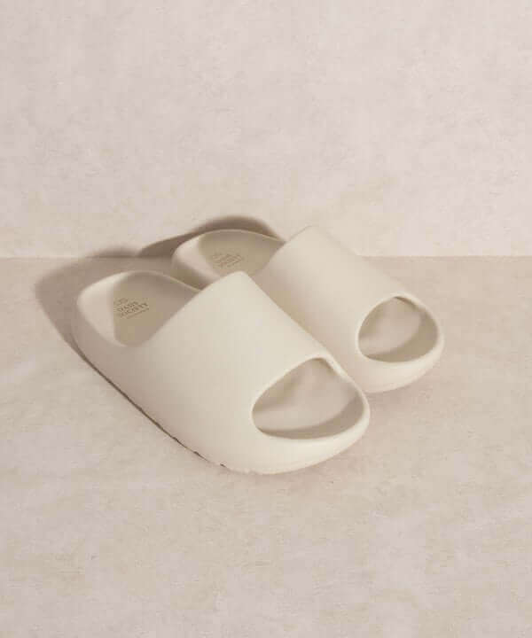 OASIS SOCIETY Wyatt - Nude Comfort Slides Pillow Slippers Sandals, Oasis Society, $ 51.95