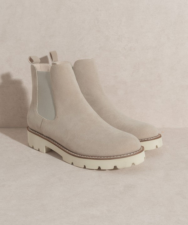 Shop OASIS SOCIETY Gianna - Chunky Sole Chelsea Boot, Boots, USA Boutique