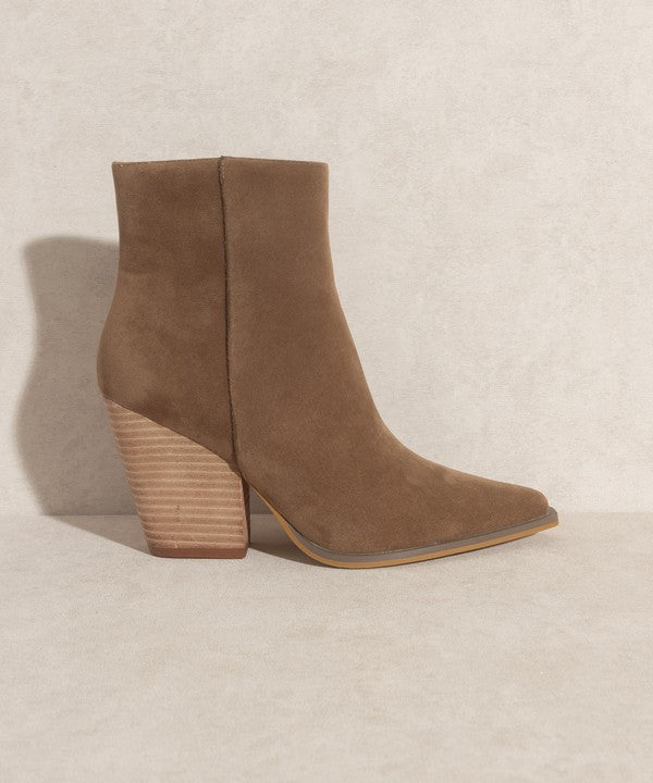 Oasis Society Sonia - Western Ankle Boots in Brown / Off White, KKE Originals, A Moment Of Now