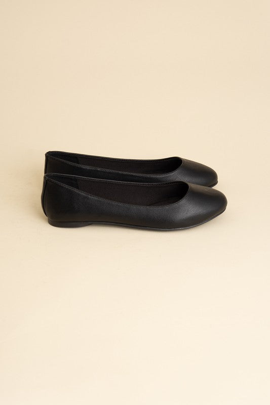 Shop Shop Women's Timeless Kreme Classic Flats Shoes in Black Online, Flats, USA Boutique