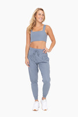 Solid Four-way Stretch Pleated Front Joggers