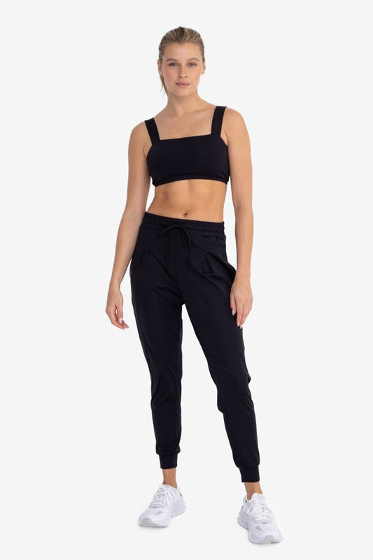 Solid Four-way Stretch Pleated Front Joggers