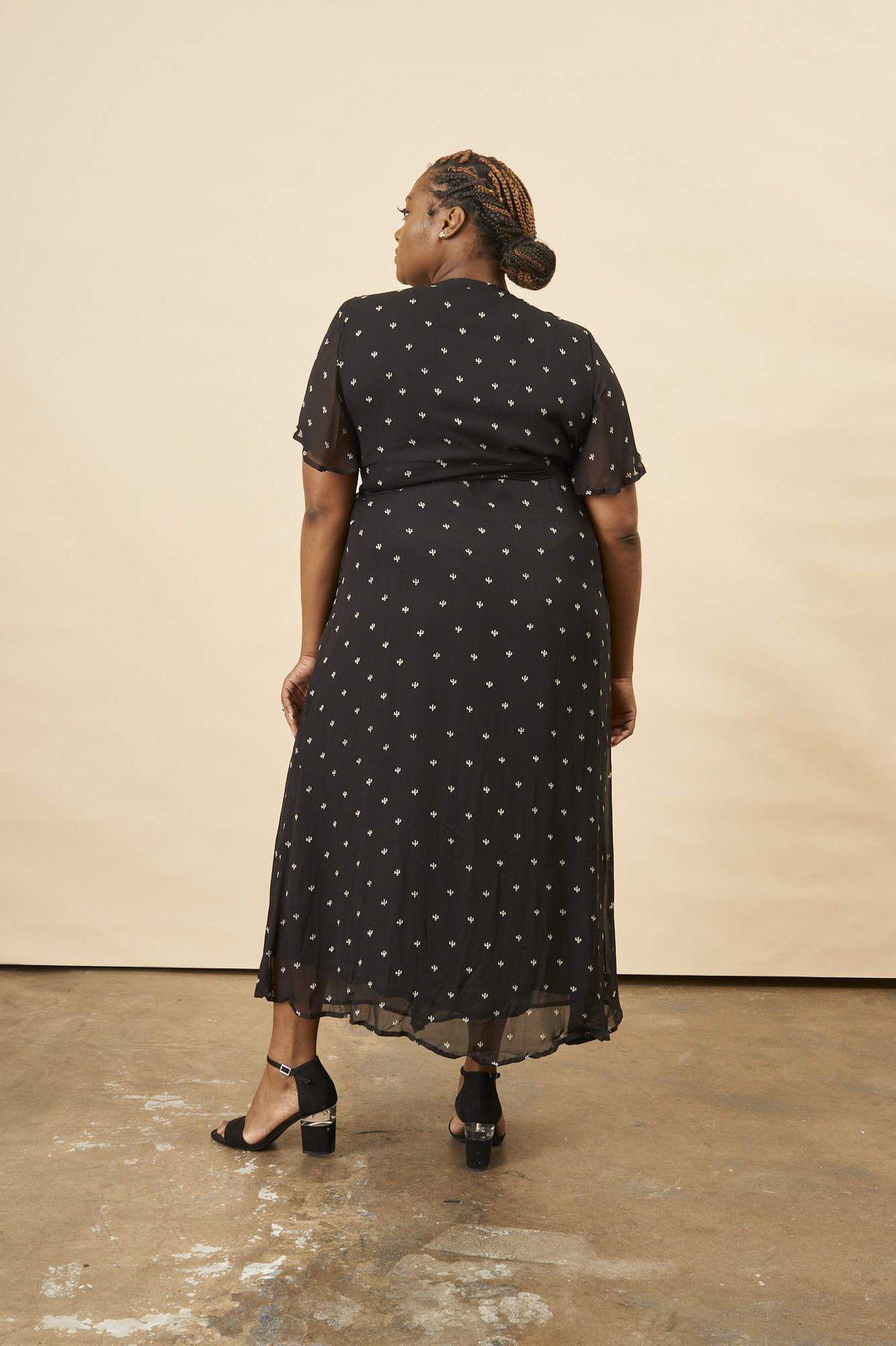 Baby Cacti Butterfly Sleeve Maxi Dress in Black + Cream | Boutique In USA, Dresses, $ 198.00, A Moment Of Now™