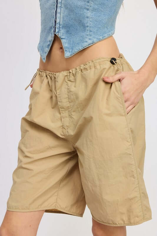 Contrasted Bermuda Loose Fit Shorts
