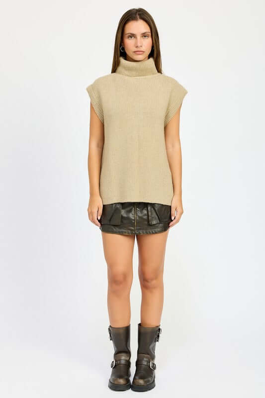 Split Back Short Sleeve Turtle Neck Sweater Top