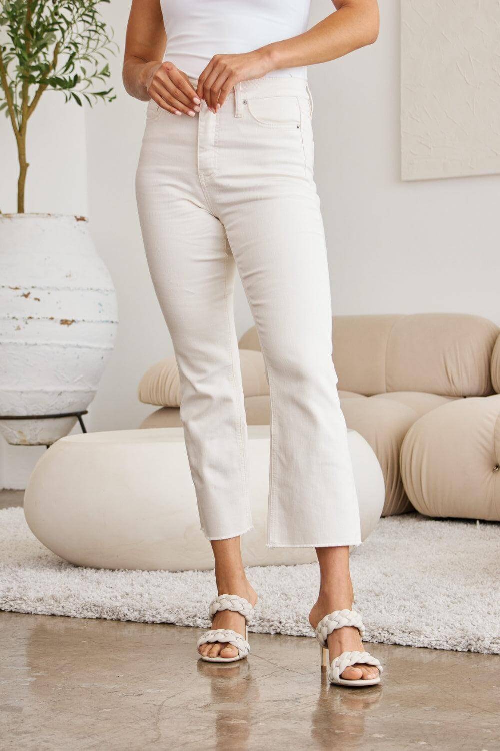 Off White Mini Mia Tummy Control High Waist Raw Hem Jeans, RFM, $ 59.00