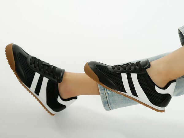 Blaster Casual Striped Lace-Up Sneakers - Stylish Comfort, sneakers, $ 90.00, A Moment Of Now™