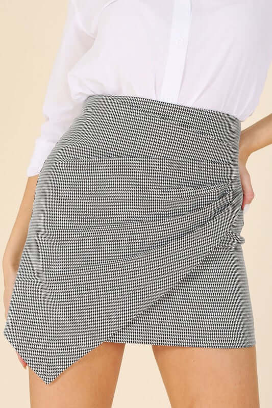 Black Hound Tooth Checkers Shirred Wrap Skirt