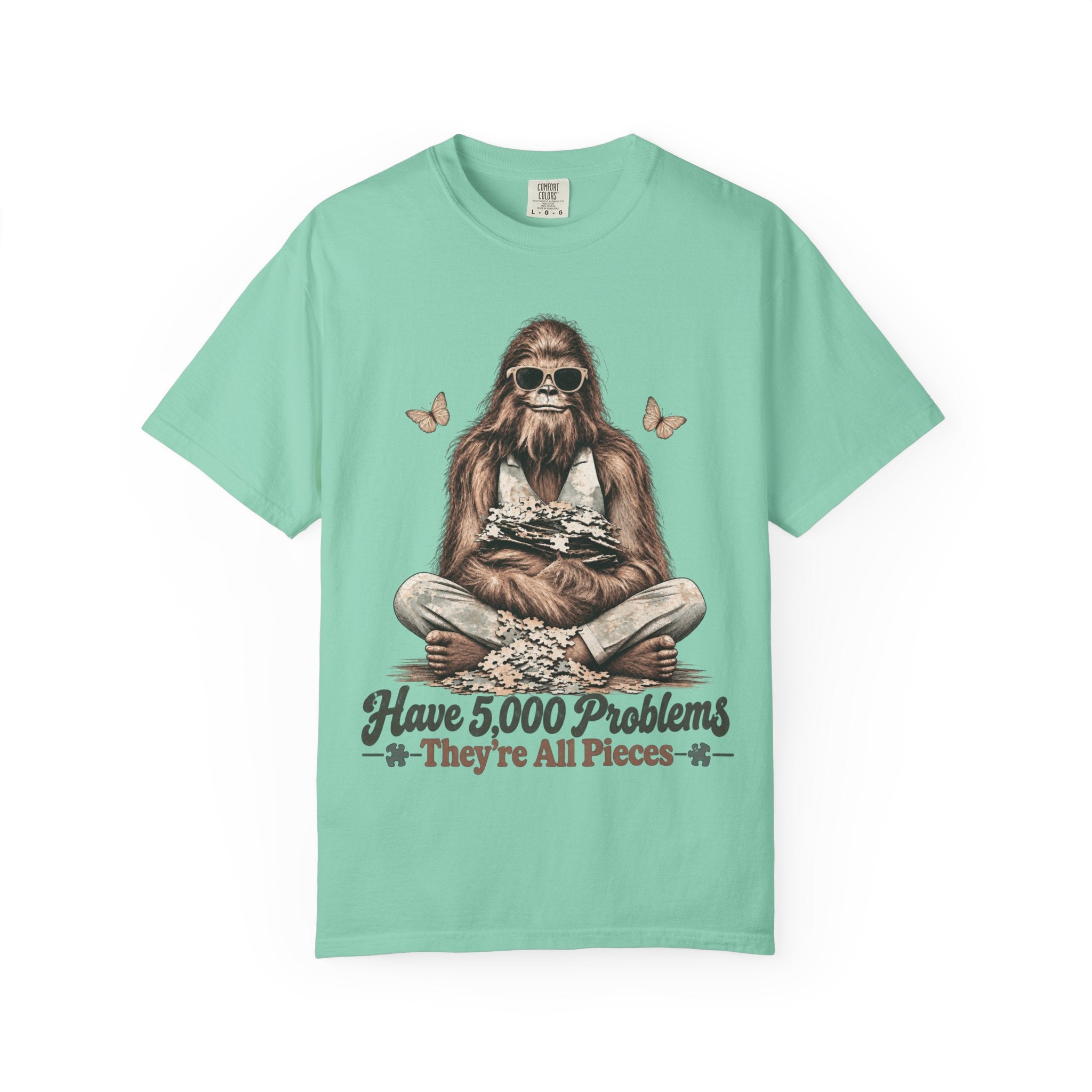 Bigfoot Puzzle Lover T-Shirt – Have 5,000 Problems, They're All Pieces