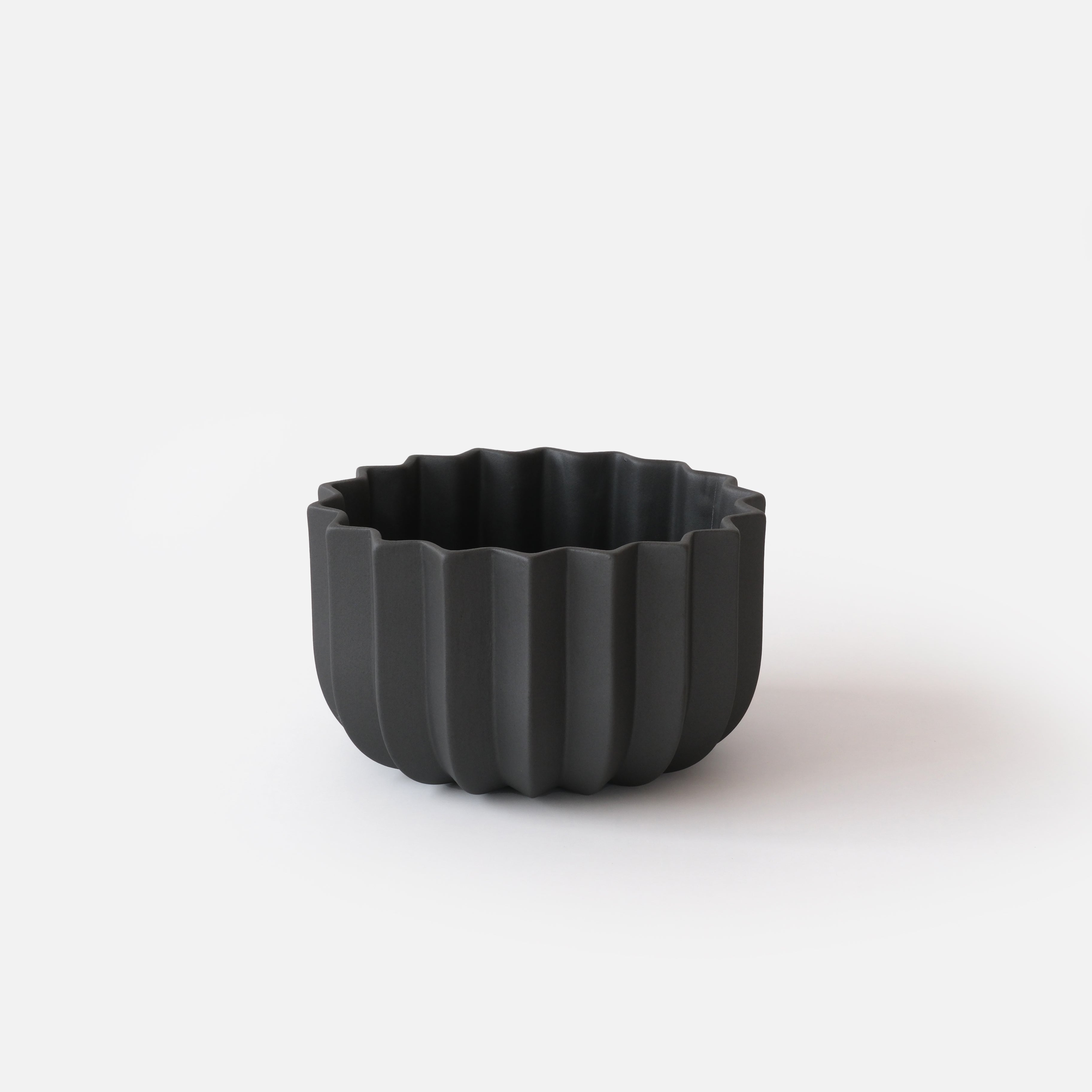 Wrap Handmade Ceramic Planter with Drainage - 4 Sizes in Dune & Black