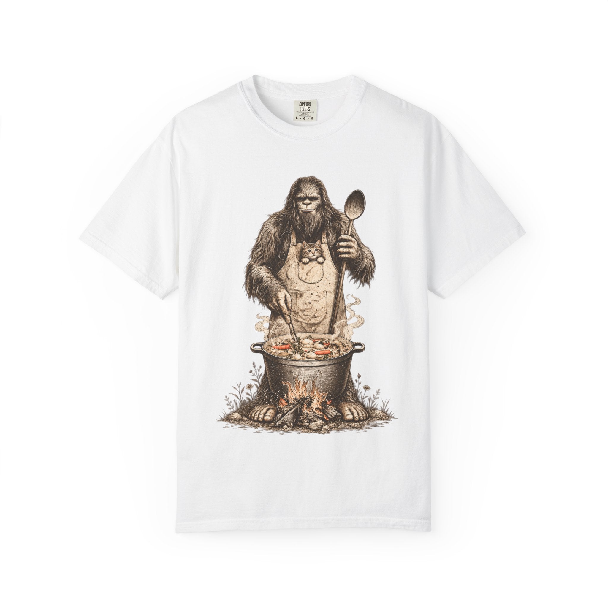 Bigfoot Soup Season T-Shirt – Campfire Cooking & Cat Graphic Tee