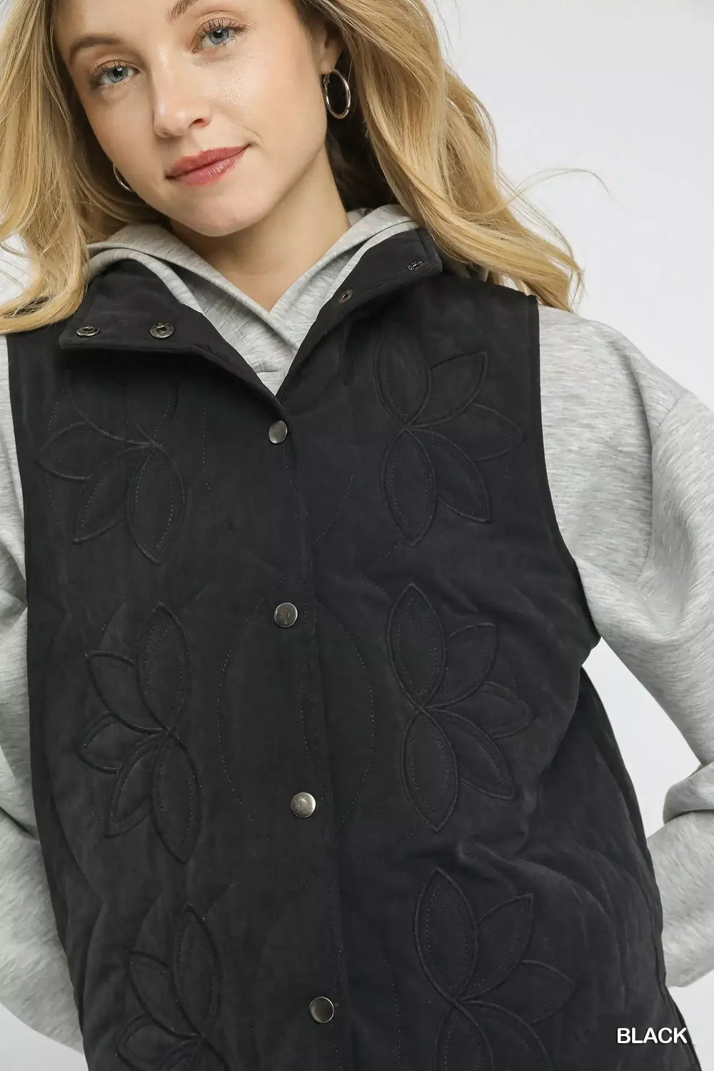 Black Quilted Embroidered Vest Jacket - Stylish Comfort, Vests Jackets, $ 66.00, A Moment Of Now™