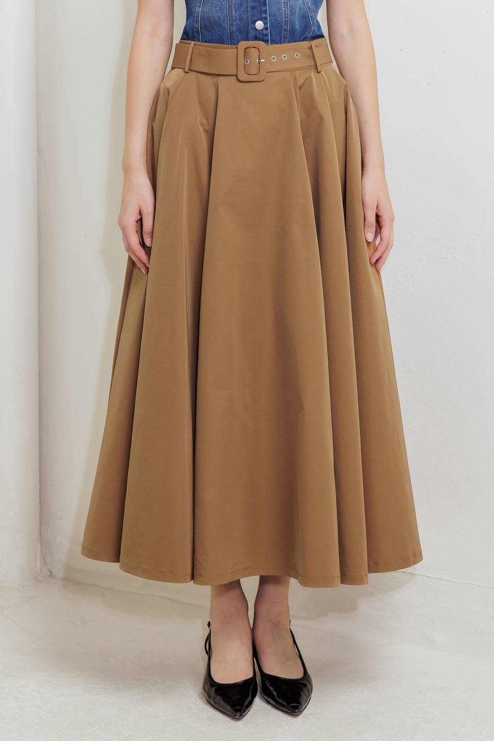 Rouge Allure Woven Full Midi Skirt