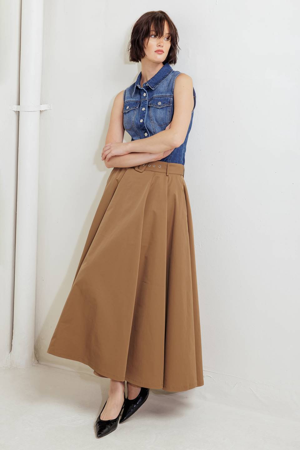 Rouge Allure Woven Full Midi Skirt