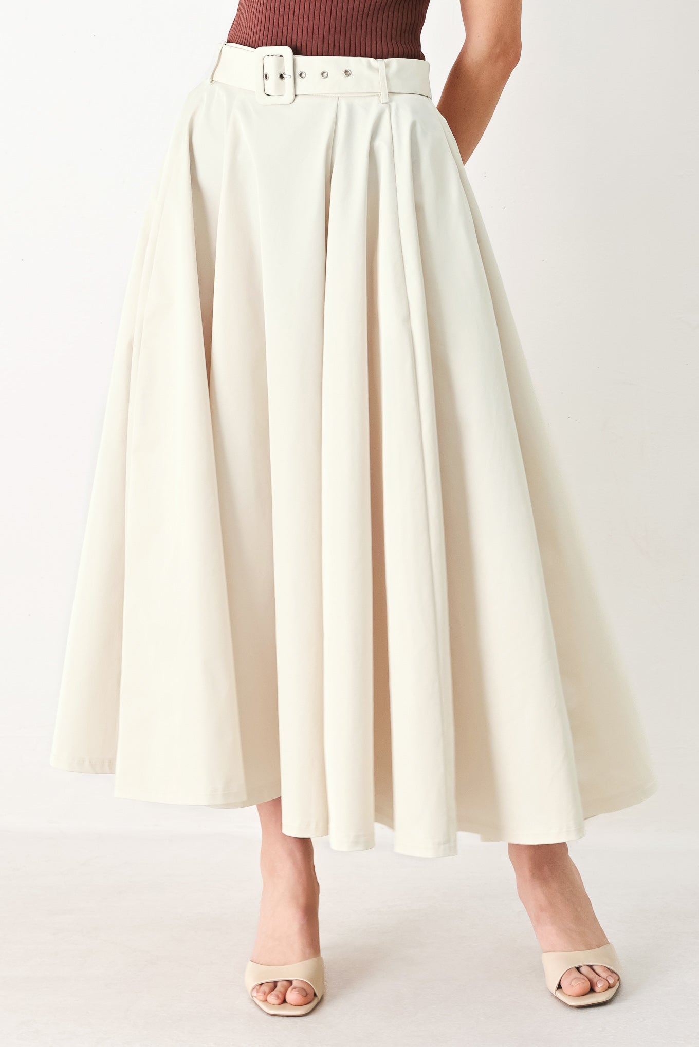 Rouge Allure Woven Full Midi Skirt