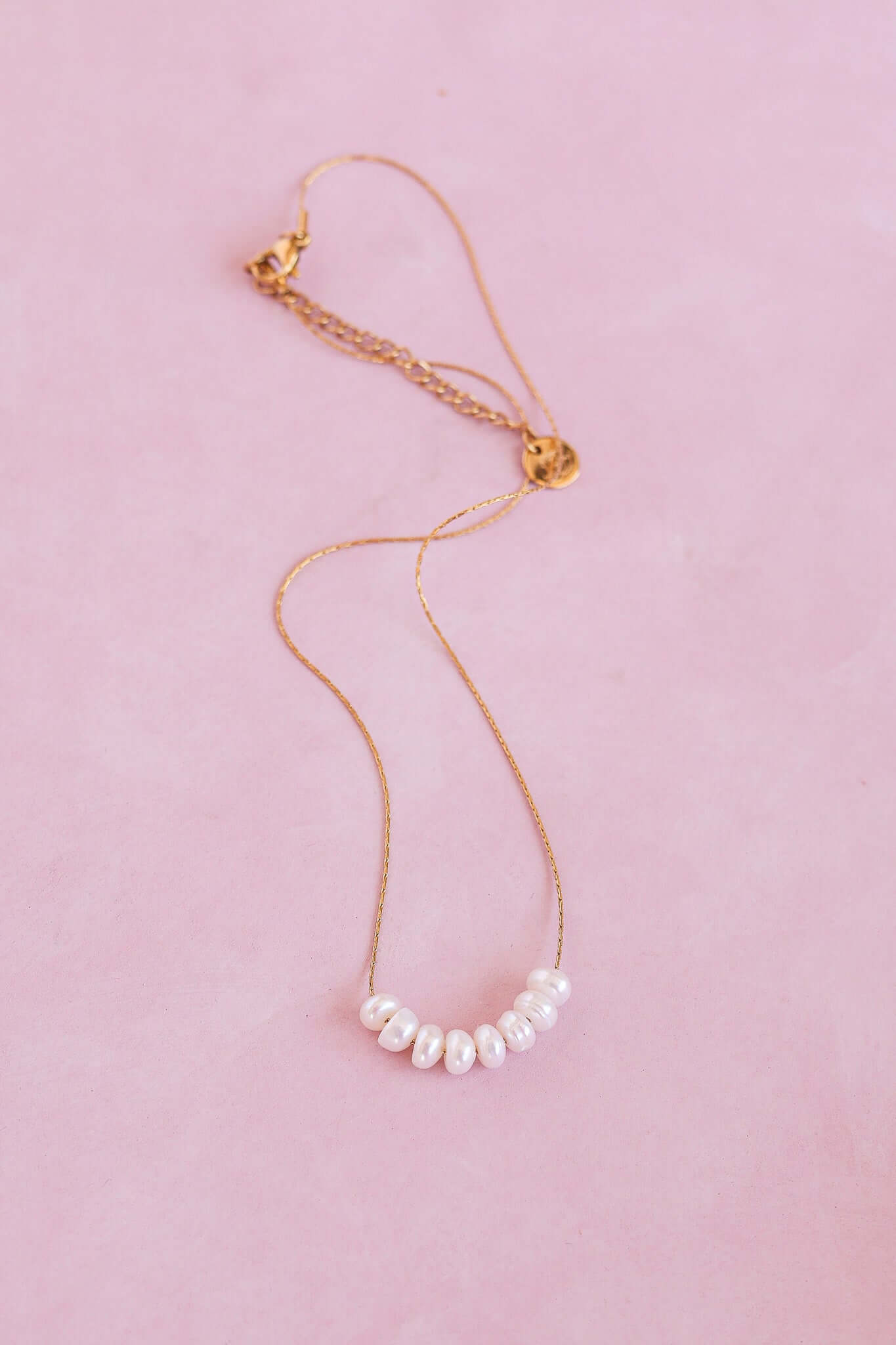 Pirouette Fresh Pearl Dainty Necklace