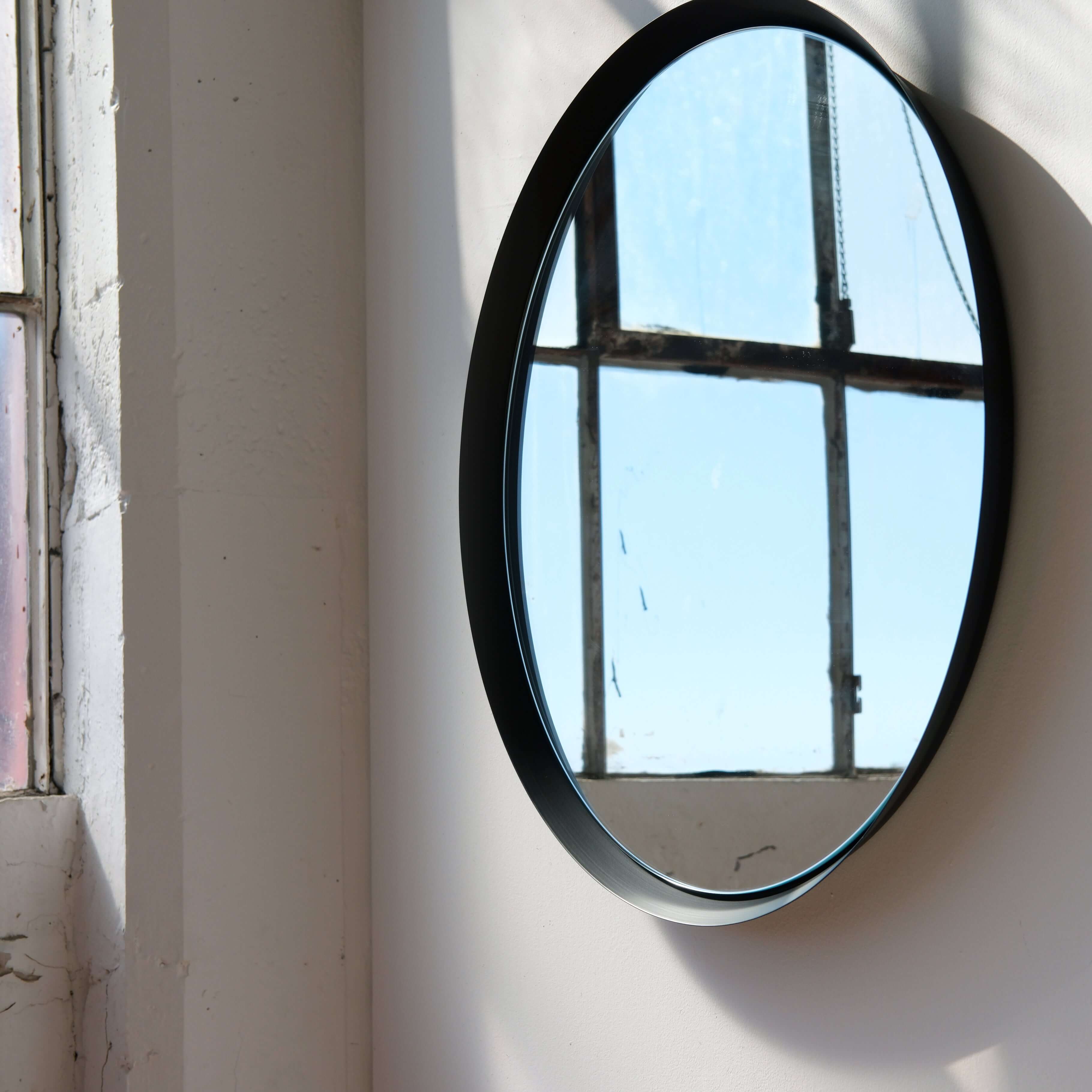 Kendrick Glass Round Mirror