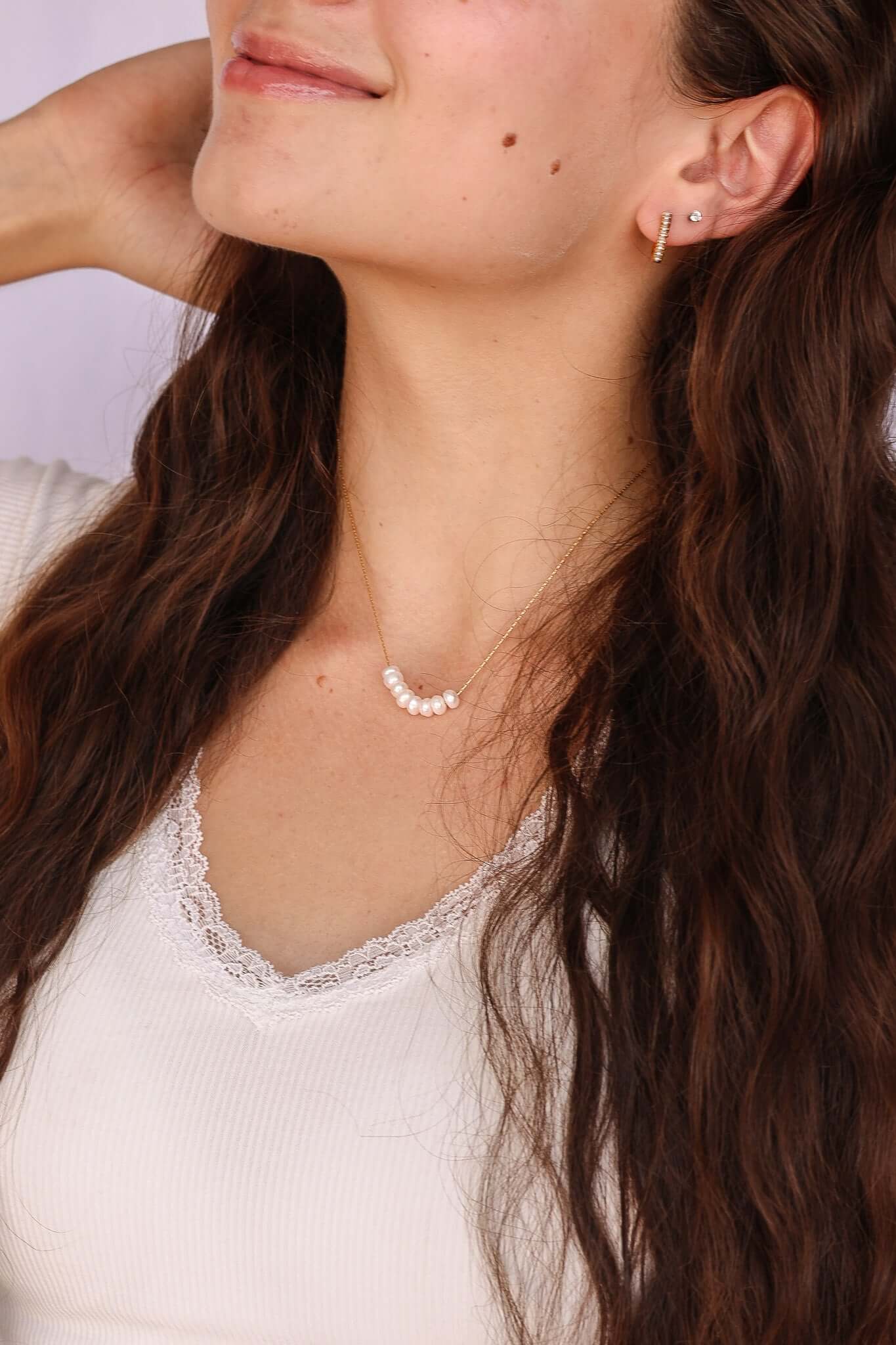 Pirouette Fresh Pearl Dainty Necklace