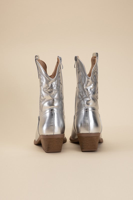 Shop Willa Western Tapered Toe Block Heel Cowboy Boots, Western Boots, USA Boutique