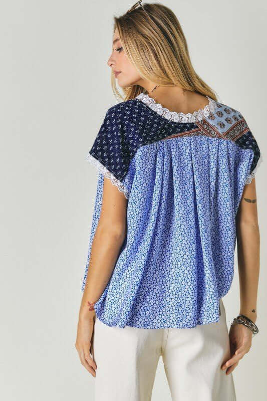 Printed Lace V-Neck Short Sleeve Loose Top, Davi & Dani, $ 49.00